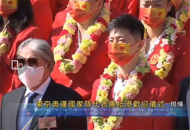 亚洲综合伊人制服丝袜美腿
